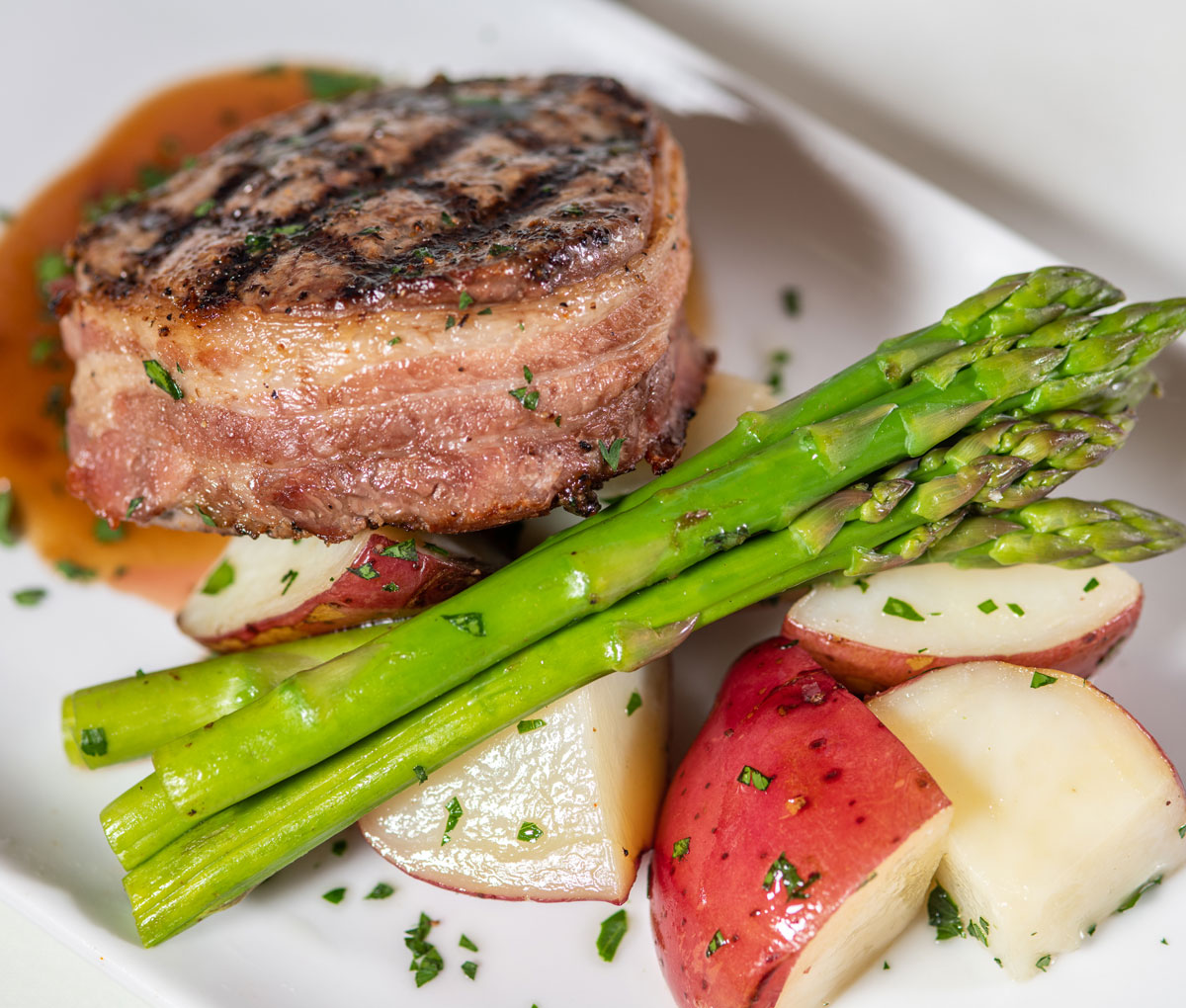 Senior Living: A Recipe for Exquisite and Versatile Dining