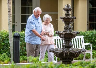 6 Ways Senior Living Improves Quality of Life for Seniors