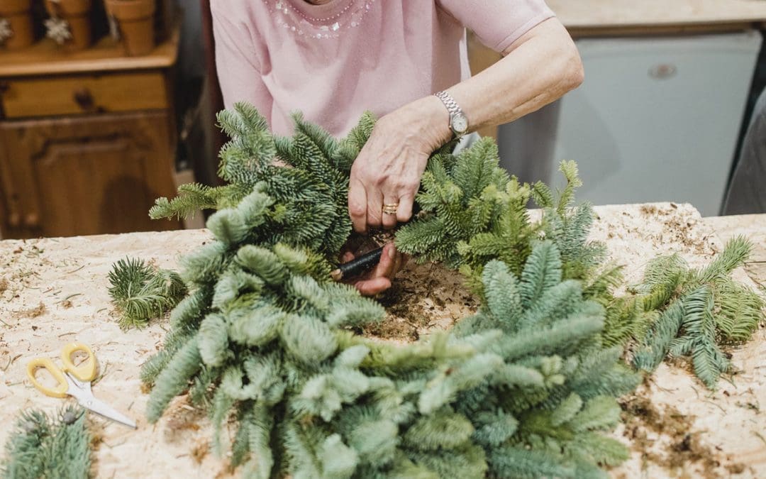 How to Relieve Senior Loneliness During the Holidays