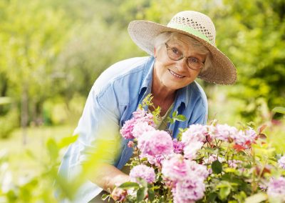 7 Benefits of Gardening for Seniors